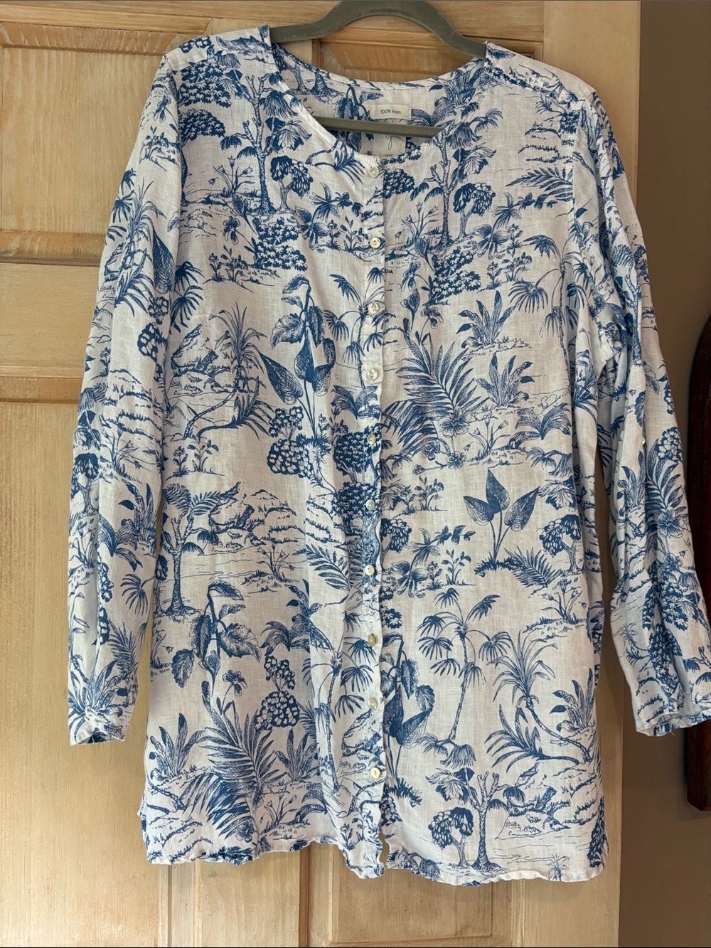 Joie Blue and White Floral 100% Linen Button-Front Too 1X